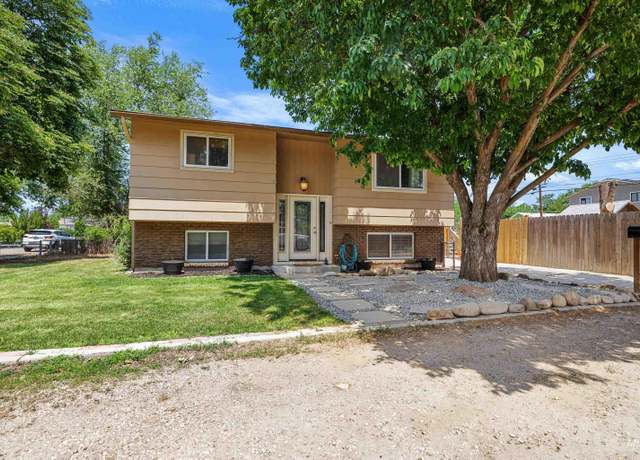 Property at 3636 W Palouse St, Boise, ID 83705, 4 beds, 2 baths