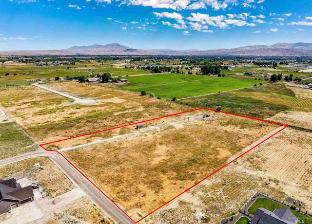 Property at 3170 Grandview Ln, Emmett, ID 83617