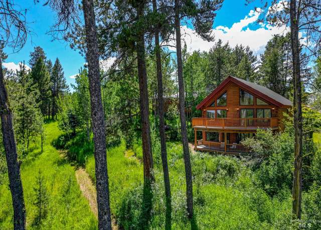 Property at 14020 Comfort Rd, Mccall, ID 83638, 3 beds, 2 baths