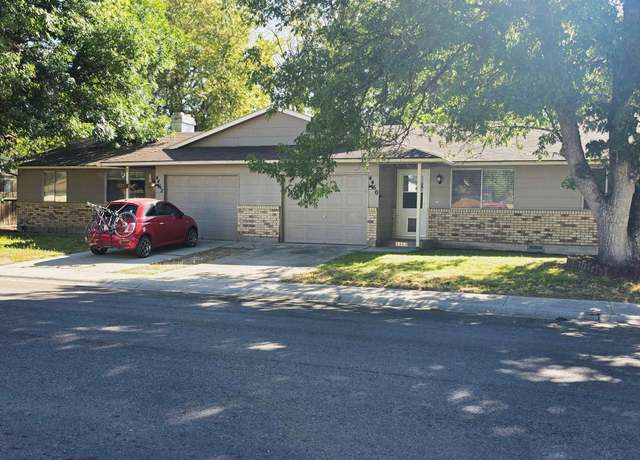 Property at 4460 N Bluegrass, Boise, ID 83703, 4 beds, 2 baths