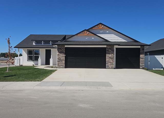 Property at 1644 Kayak Rd, Emmett, ID 83617, 4 beds, 2 baths