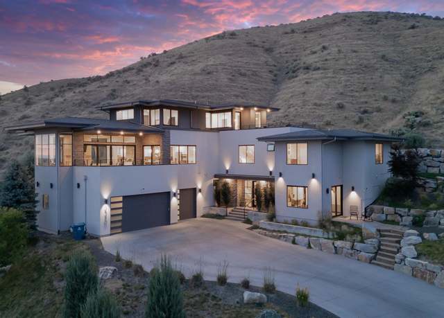 Property at 3346 N North Mountain Ln, Boise, ID 83702, 4 beds, 4 baths