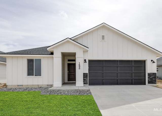 Property at 1698 SW Besra Dr, Mountain Home, ID 83647, 4 beds, 2 baths