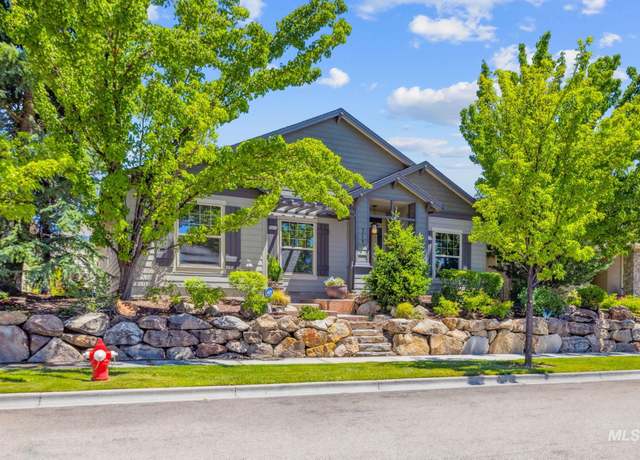 Property at 2590 S Perrault Way, Boise, ID 83716, 4 beds, 2 baths