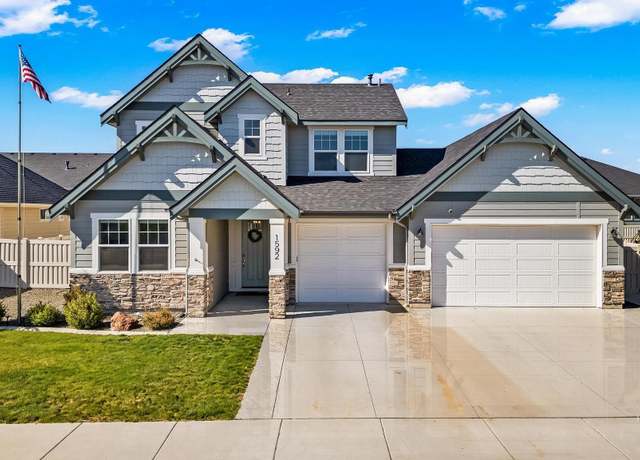 Property at 1592 Fort Williams St, Middleton, ID 83644, 4 beds, 3 baths