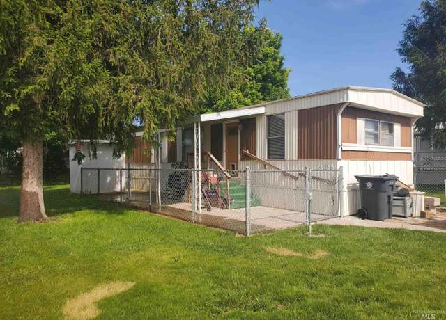 Property at 198 South Hls #9, Twin Falls, ID 83301-0000, 2 beds, 1 bath