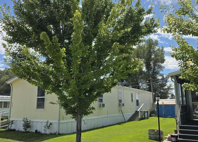 Property at 809 S 6th St, Rupert, ID 83350, 3 beds, 2 baths