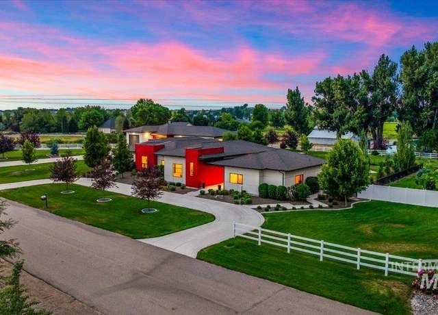 Property at 9076 Meadow Creek Pl, Middleton, ID 83644, 5 beds, 3.5 baths
