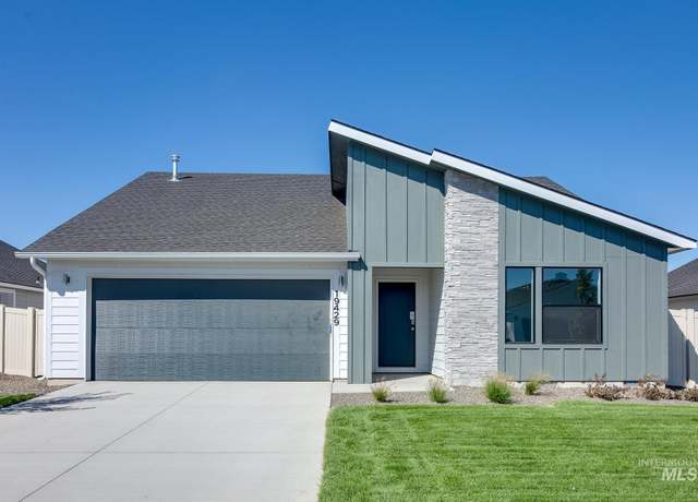 Property at 6495 S Banded Eagle Way, Boise, ID 83709, 3 beds, 2 baths