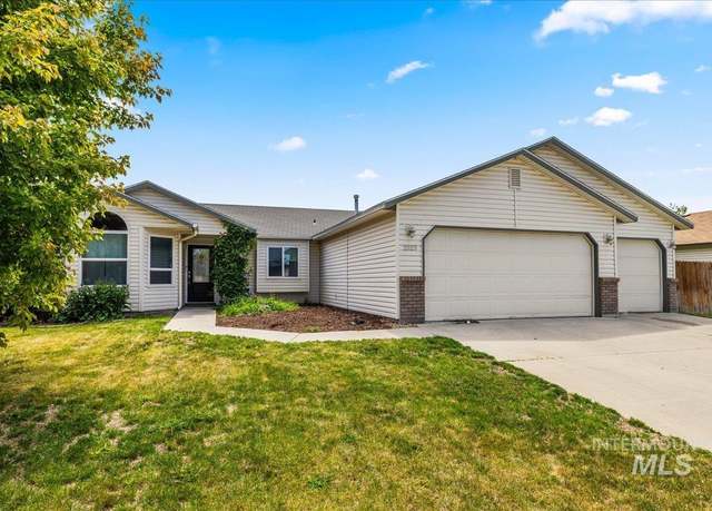 Property at 2523 E Massachusetts Ave, Nampa, ID 83686, 3 beds, 2 baths