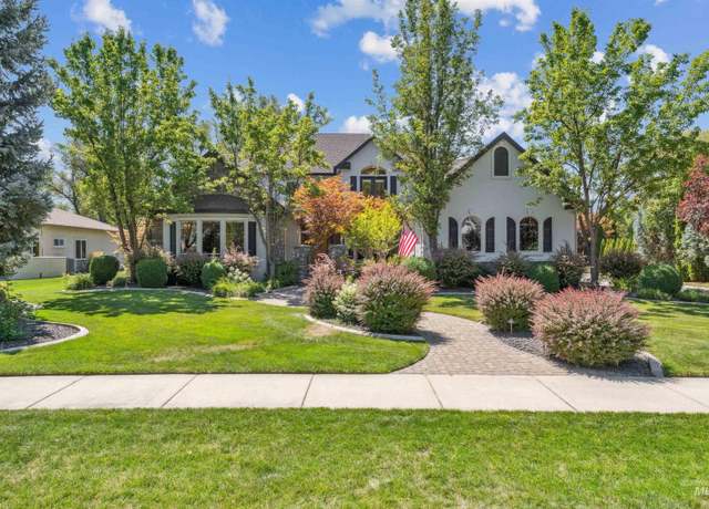 Property at 813 W Bankside Dr, Eagle, ID 83616, 4 beds, 3 baths