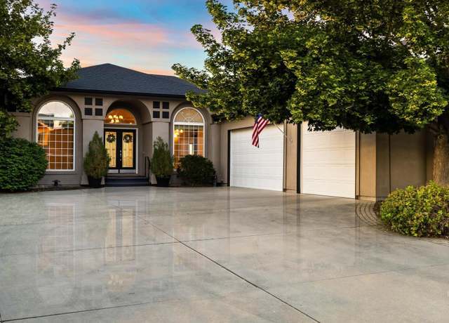 Property at 8582 W Thunder Mountain Dr, Boise, ID 83709, 4 beds, 2.5 baths