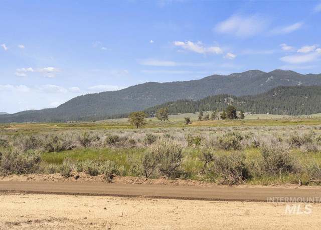 Property at L3 B2 Donnelly St, Cascade, ID 83611