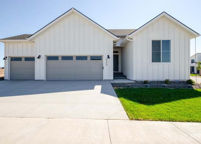 Property at 6398 S Banded Eagle Way, Boise, ID 83709, 4 beds, 2 baths