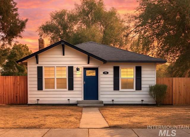 Property at 178 Van Buren St, Twin Falls, ID 83301-5153, 3 beds, 1 bath