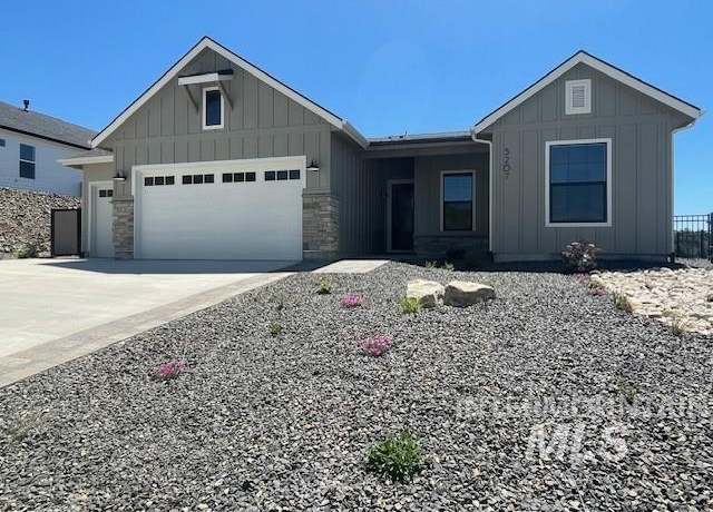 Property at 5207 W Kloe Ct #808, Boise, ID 83714, 3 beds, 2.5 baths