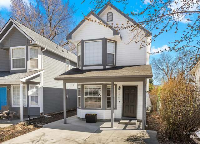 Property at 3020 N 35th St, Boise, ID 83703, 2 beds, 1.5 baths