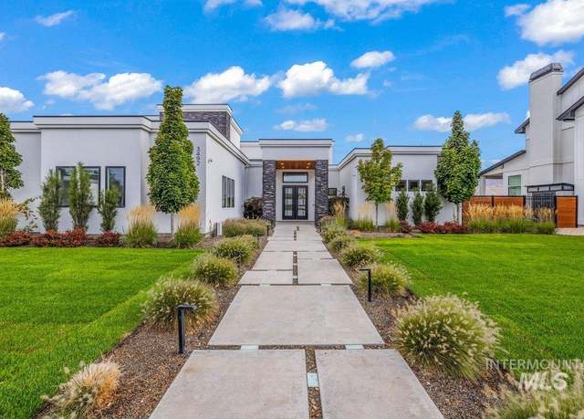 Property at 3492 E Heartleaf Dr, Boise, ID 83716, 4 beds, 4 baths