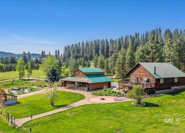 Property at 69 Scriver Bluff Rd, Garden Valley, ID 83622, 3 beds, 3 baths