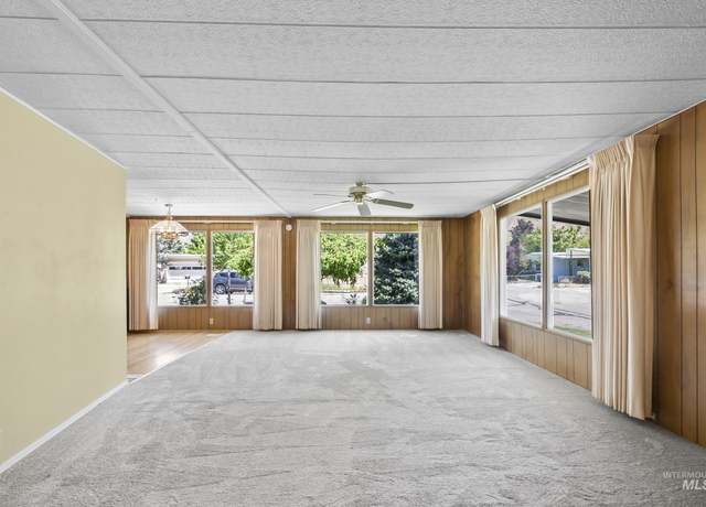 Property at 5469 E Princess Dr, Boise, ID 83716, 2 beds, 2 baths