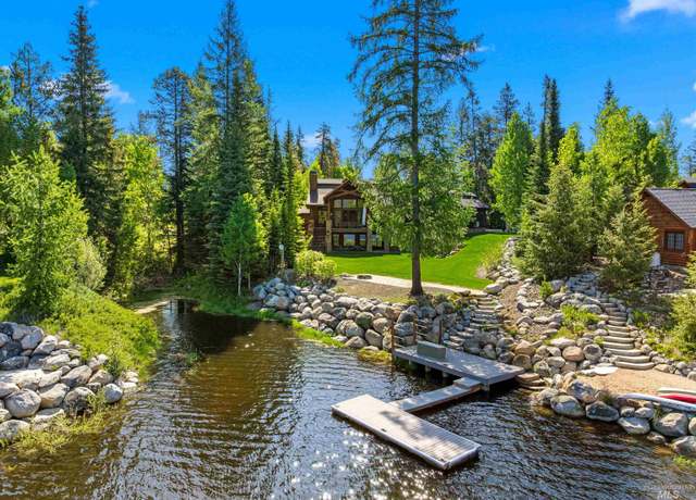 Property at 208 & 12889 Hereford Pl, Donnelly, ID 83615, 5 beds, 4.5 baths