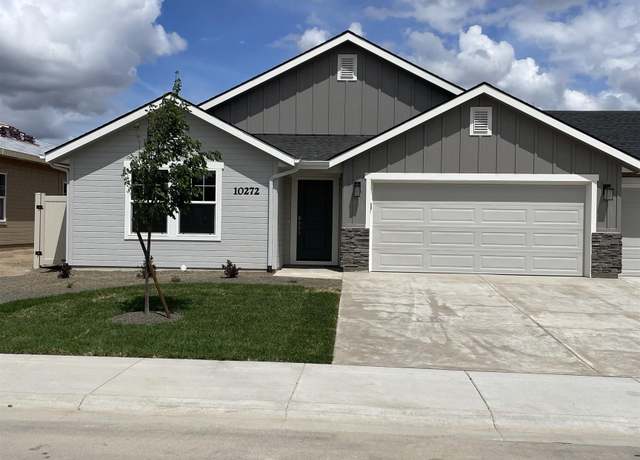 Property at 10272 W Napier Dr, Star, ID 83669, 3 beds, 2 baths