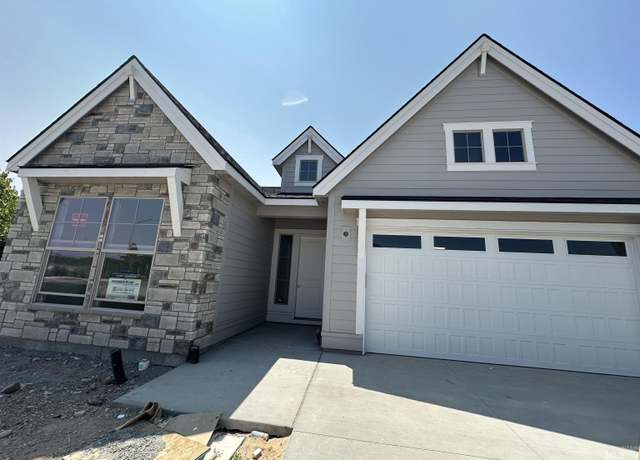 Property at 1149 E Crescendo St, Meridian, ID 83642, 3 beds, 2.5 baths