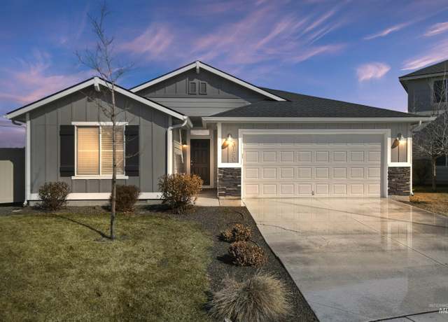 Property at 3150 N Saratov Way, Kuna, ID 83634, 4 beds, 2 baths