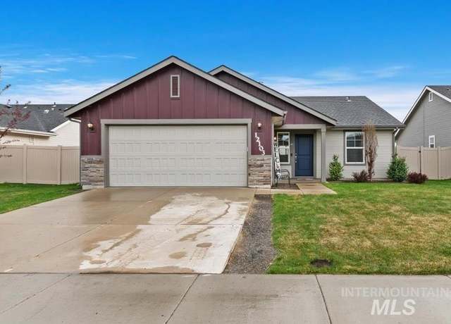 Property at 12103 W Soapstone Dr, Nampa, ID 83651, 3 beds, 2 baths