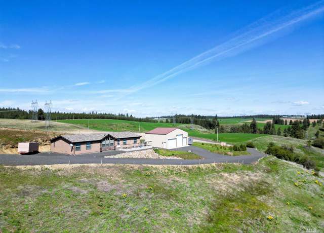 Property at 392 Vista View Dr, Lenore, ID 83541, 3 beds, 2 baths