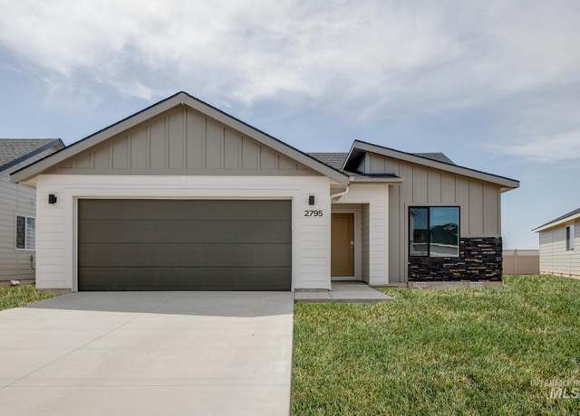 Property at 2795 E Valley Wind St, Kuna, ID 83634, 3 beds, 2 baths