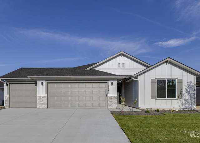 Property at 2263 N Kenneth Ave, Kuna, ID 83634, 4 beds, 2 baths