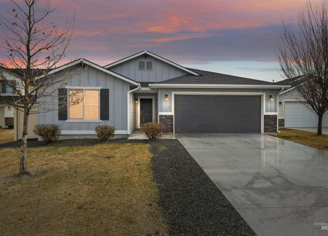 Property at 3102 N Saratov Way, Kuna, ID 83634, 4 beds, 2 baths