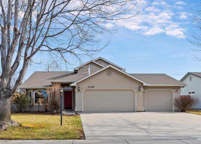 Property at 2208 N Aronmink Way, Meridian, ID 83646, 3 beds, 2 baths