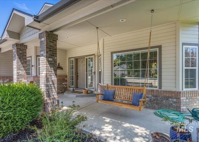 Property at 1712 E Myrtle Beach Ct, Eagle, ID 83616-5365, 4 beds, 2 baths