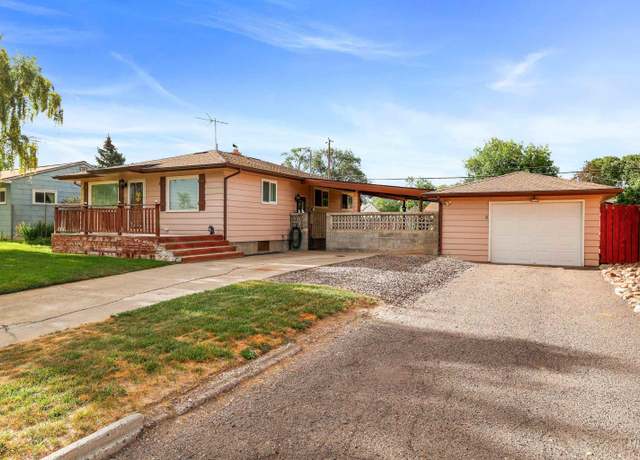 Property at 371 Dubois, Twin Falls, ID 83301, 5 beds, 1 bath