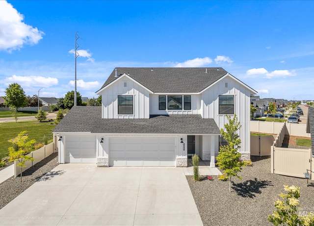 Property at 4849 N Willowside Ave, Meridian, ID 83646, 4 beds, 2.5 baths