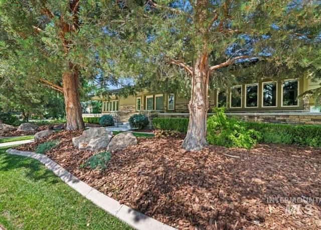 Property at 356 E Lake Briar Ln, Eagle, ID 83616-0000, 4 beds, 2.5 baths