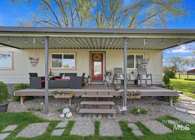 Property at 9156 N Spangler Pl, Eagle, ID 83616, 3 beds, 2 baths