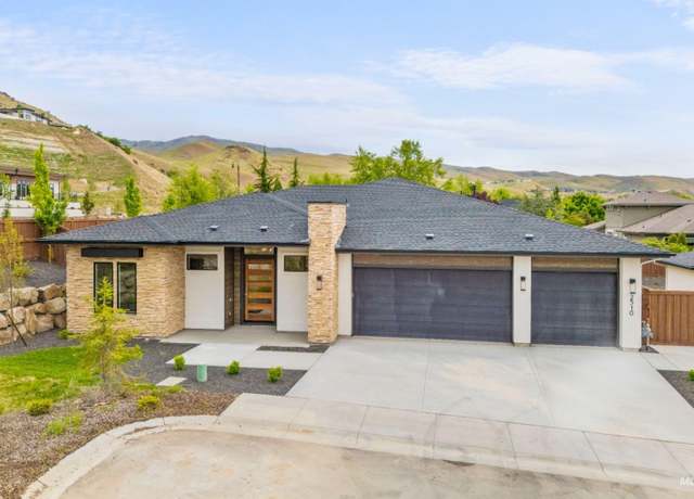 Property at 2510 S New Haven Ln, Boise, ID 83716, 3 beds, 2.5 baths