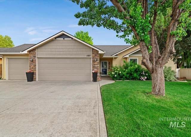 Property at 1787 W Bellagio Dr, Meridian, ID 83646, 3 beds, 2 baths