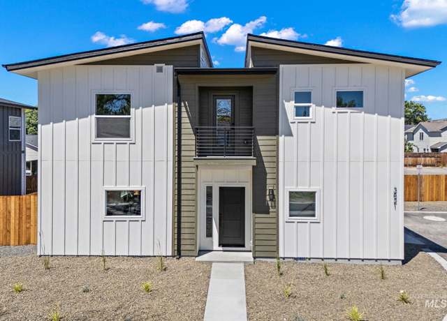 Property at 3821 N Jackie Ln, Boise, ID 83704, 4 beds, 4 baths