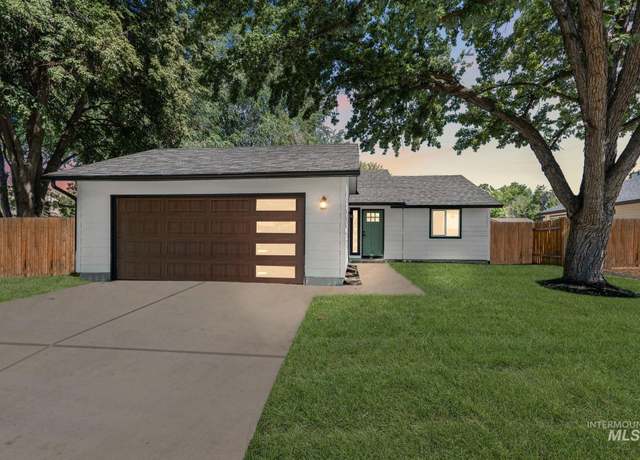 Property at 4850 N Bluegrass Ave, Boise, ID 83703, 3 beds, 2 baths