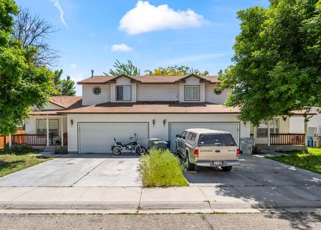 Property at 12141 W Alfred St, Boise, ID 83713, 4 beds, 4 baths