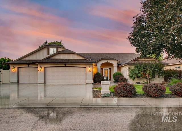 Property at 2184 S Weimaraner Way, Meridian, ID 83642, 3 beds, 2 baths