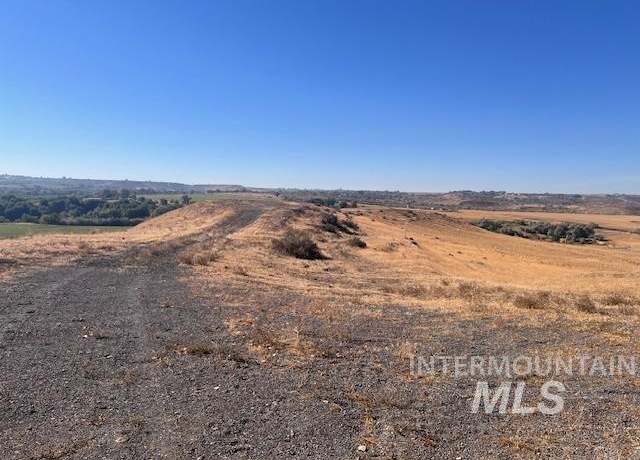 Property at 4504 Snake River Mesa Rd, Buhl, ID 83316