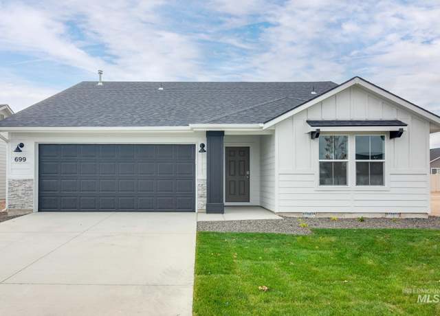 Property at 6889 S Old Farm Ave, Meridian, ID 83642, 3 beds, 2 baths