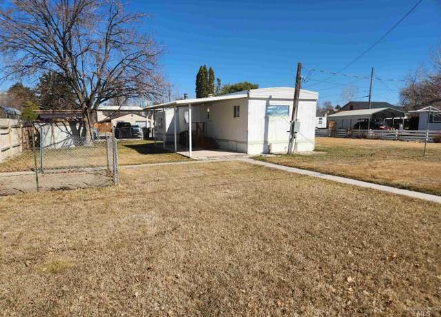 Property at 207 Kennedy St, Kimberly, ID 83341-4400, 2 beds, 1.5 baths