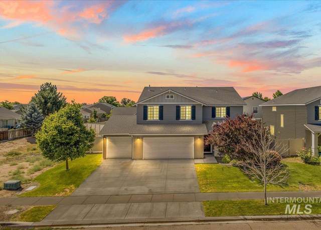 Property at 2207 W Neilscott Dr, Nampa, ID 83651, 5 beds, 2.5 baths
