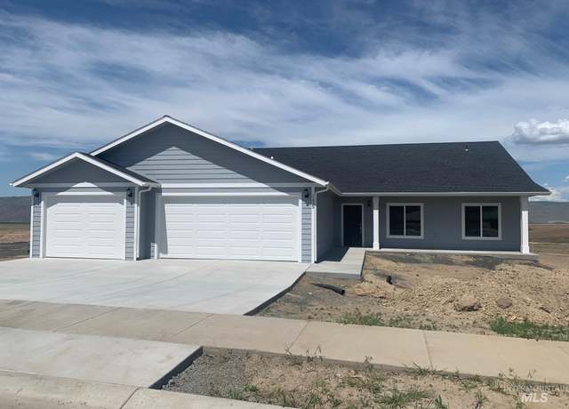 Property at 1742 Yellowstone, Lewiston, ID 83501, 3 beds, 2 baths
